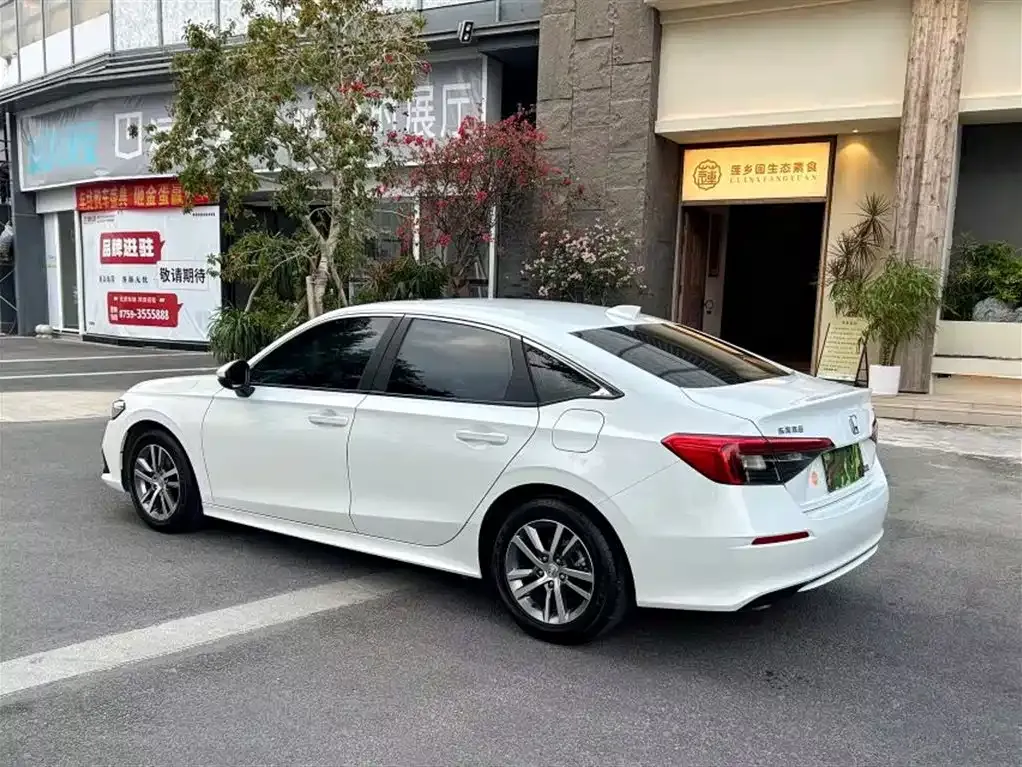 Honda Civic 2024 из CN, фото 4