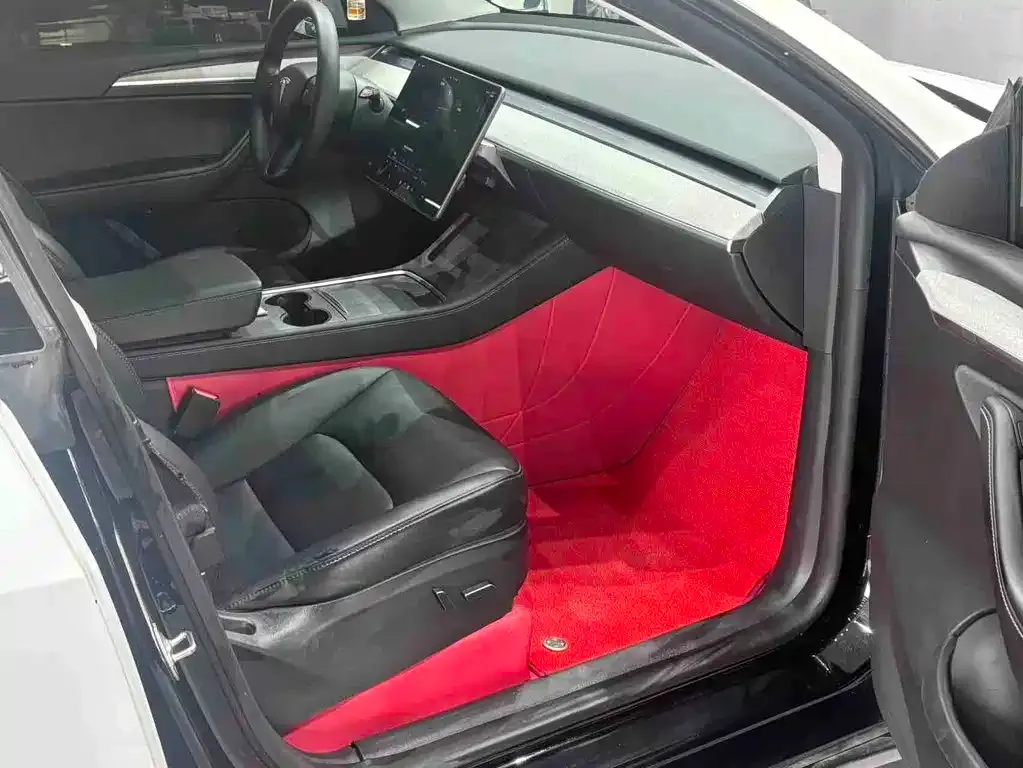 Tesla Model Y 2024 из CN, фото 8