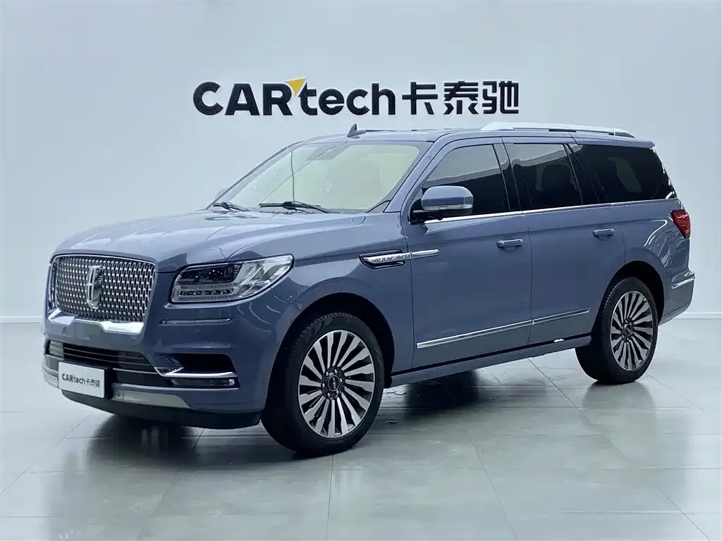 Lincoln Navigator 2022 из CN, фото 1