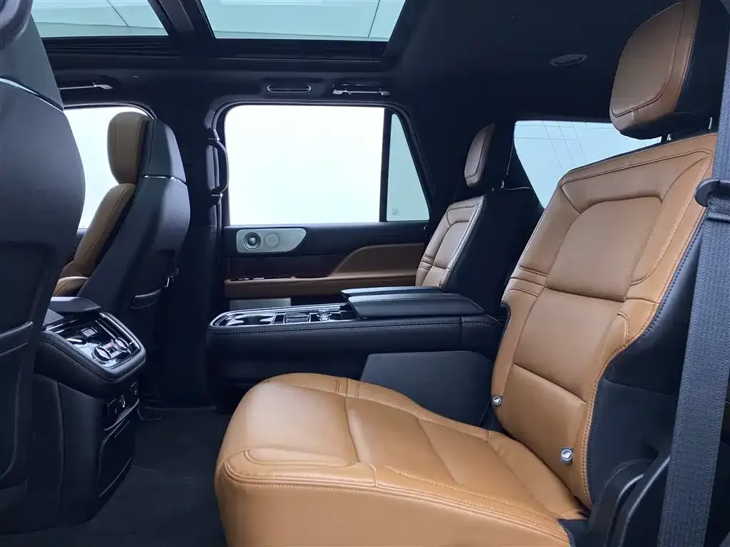Lincoln Navigator 2022 из CN, фото 9