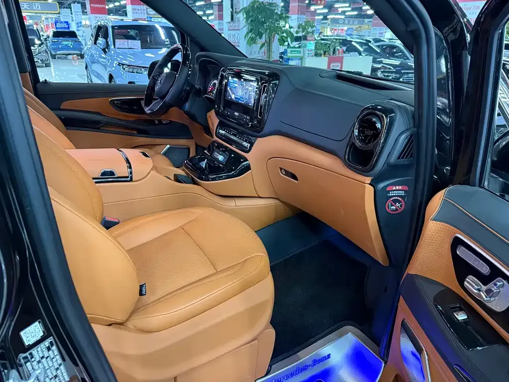 Mercedes-Benz Vito 2025 из CN, фото 9