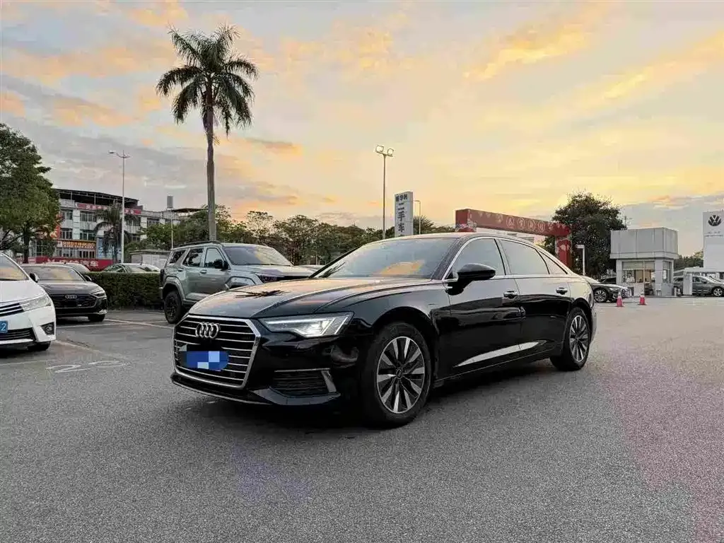 Audi A6L 2022 из CN, фото 1