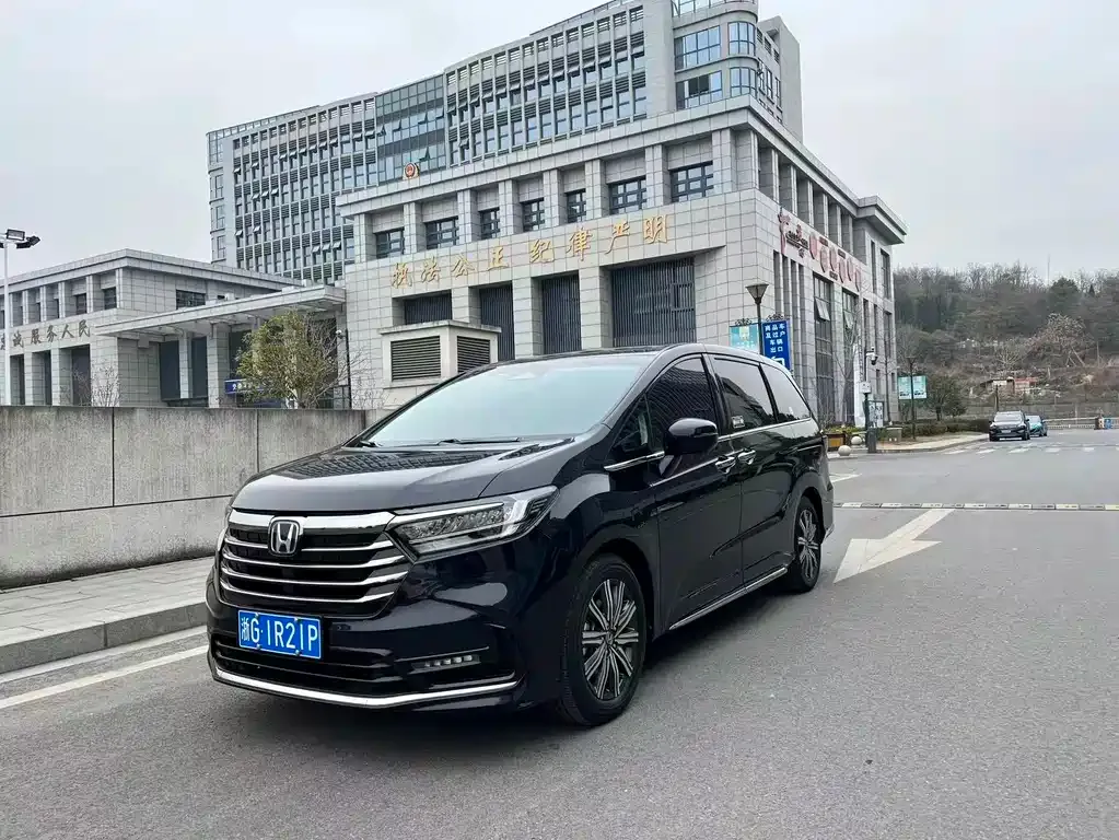 Honda Odyssey 2023 из CN, фото 1