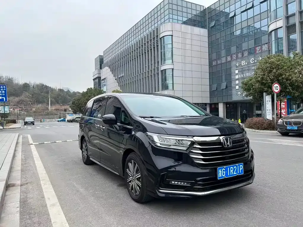 Honda Odyssey 2023 из CN, фото 7