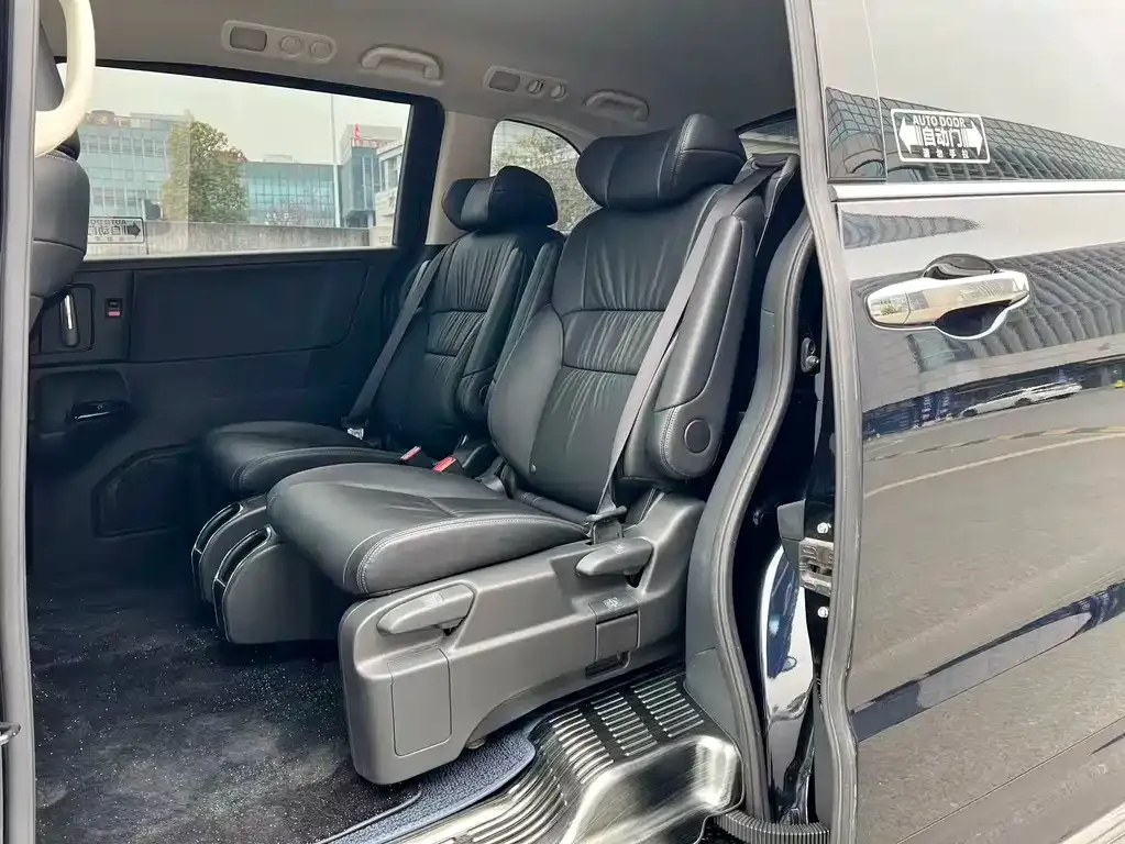 Honda Odyssey 2023 из CN, фото 6