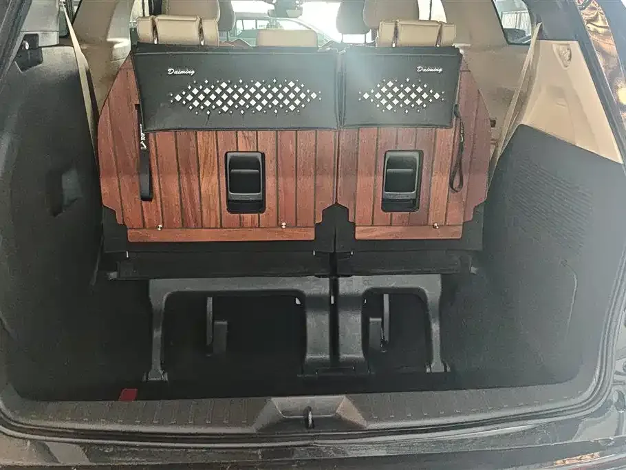 Toyota Granvia — фото 3