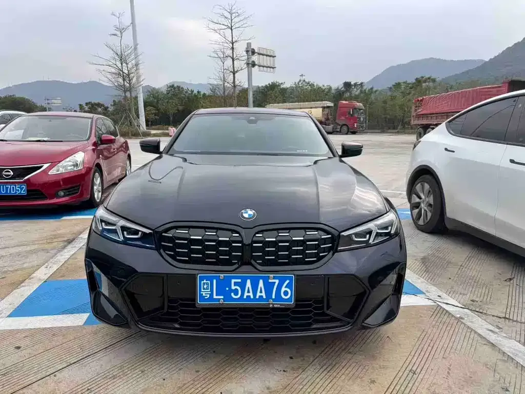 BMW 3 Series 2024 из CN, фото 3