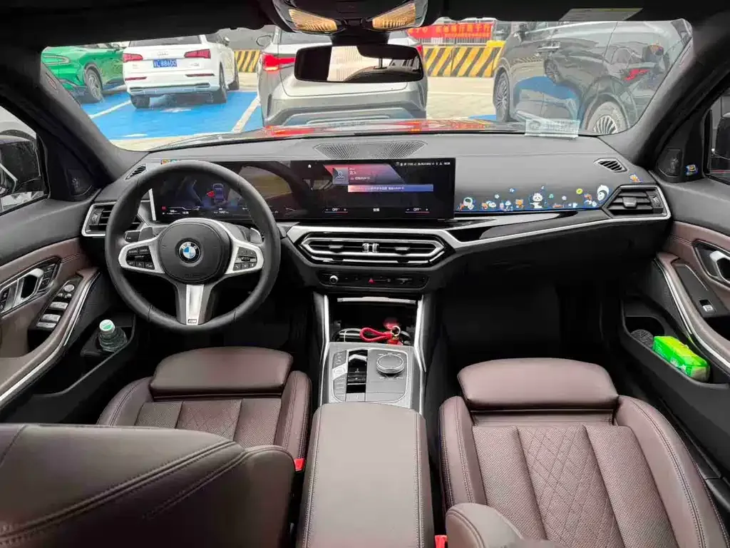 BMW 3 Series 2024 из CN, фото 7