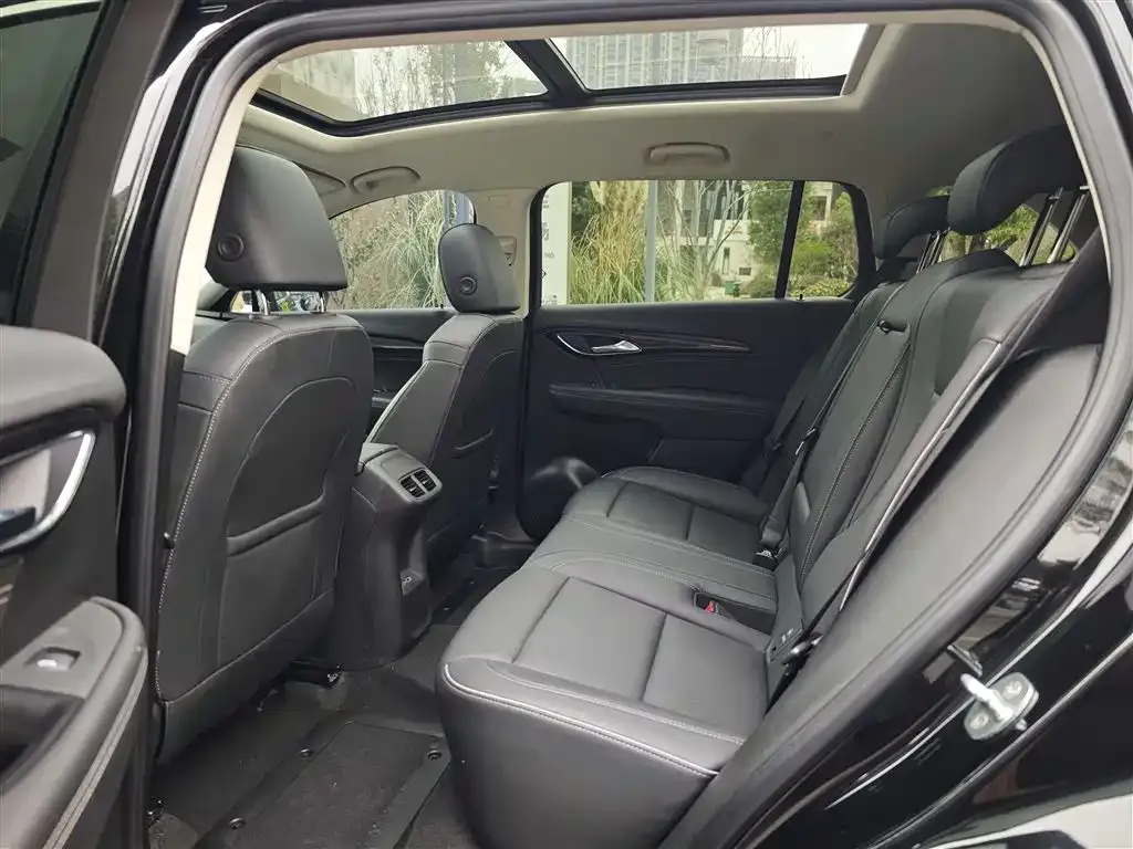 Buick Envision Plus 2023 из CN, фото 4
