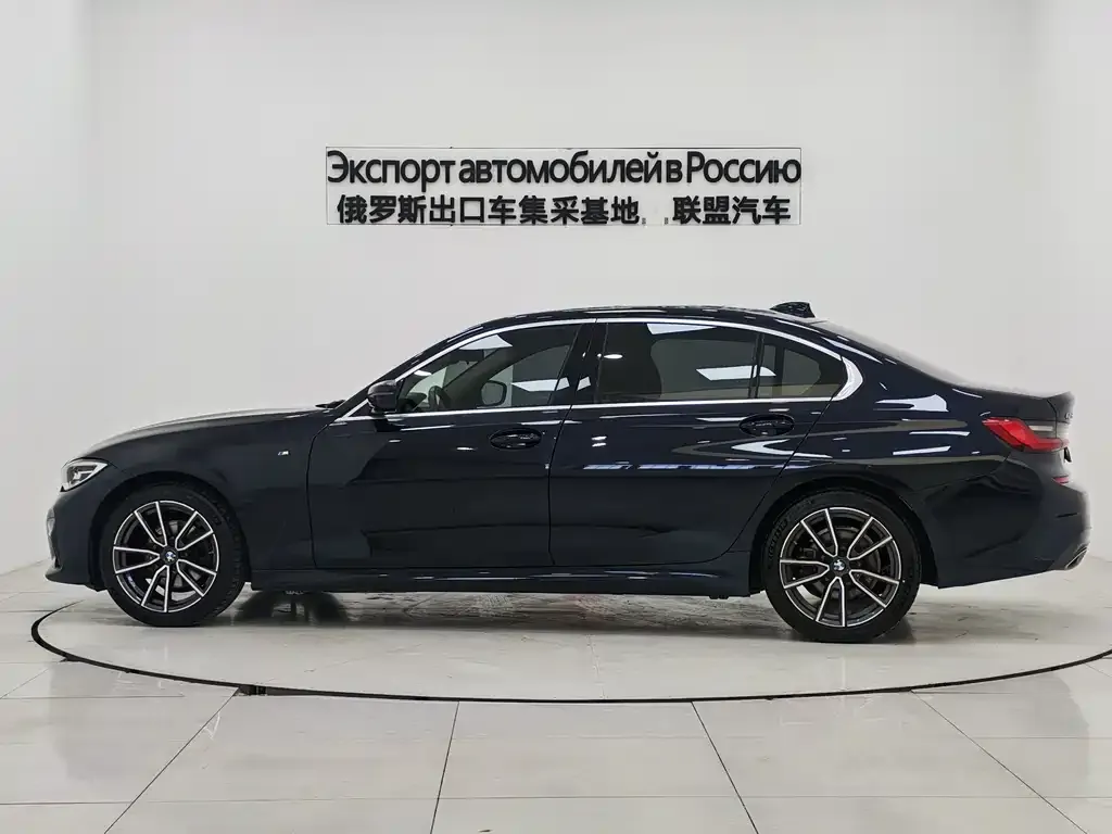 BMW 3 Series 2021 из CN, фото 9