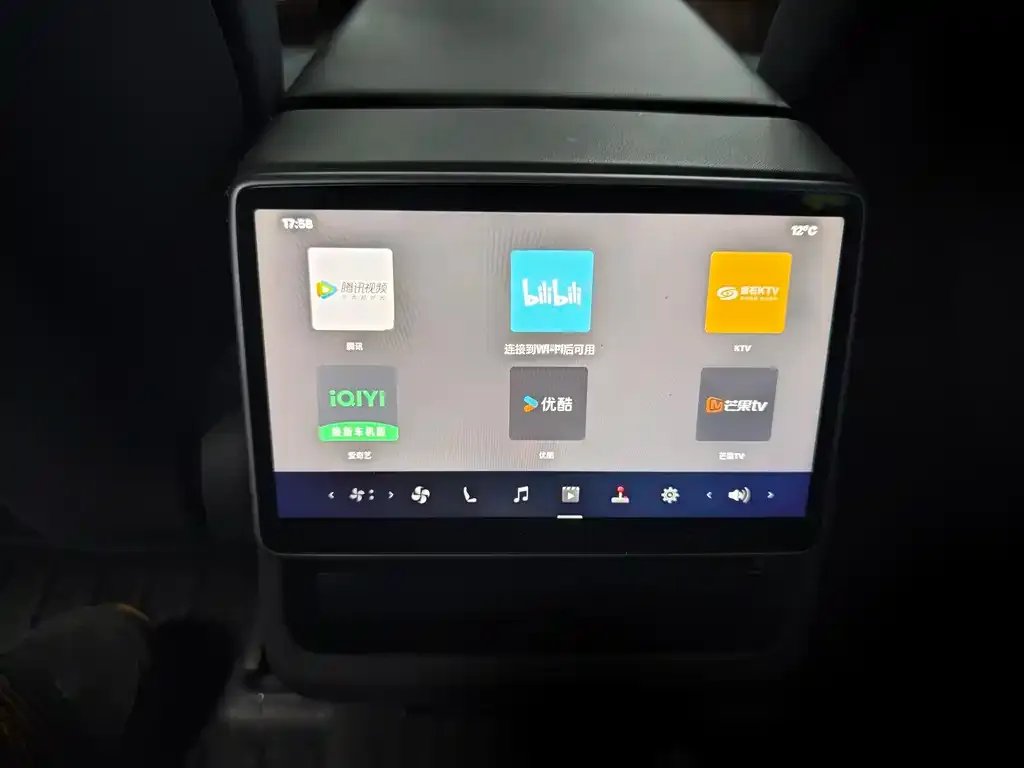 Tesla Model 3 2025 из CN, фото 2