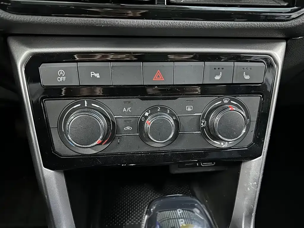 Volkswagen T-Cross 2021 из CN, фото 3