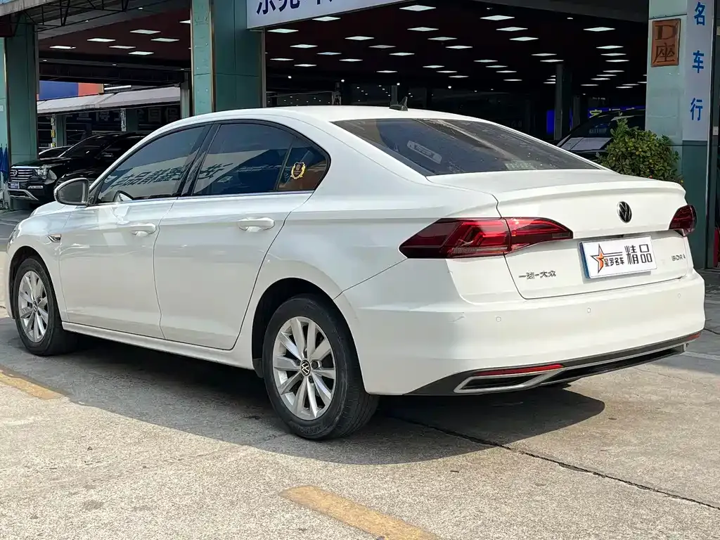Volkswagen Bora 2021 из CN, фото 6