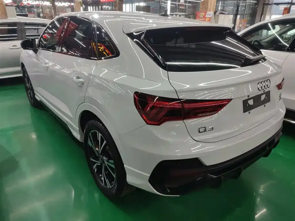 Audi Q3 Sportback — фото 6
