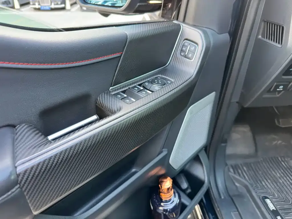 Ford F-150 Raptor 2024 из CN, фото 3