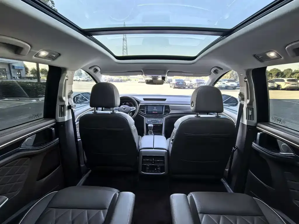 Volkswagen Viloran 2022 из CN, фото 2