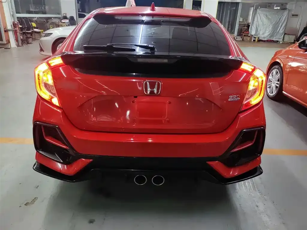 Honda Civic 2021 из CN, фото 2