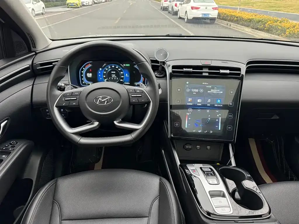 Hyundai Tucson 2024 из CN, фото 7