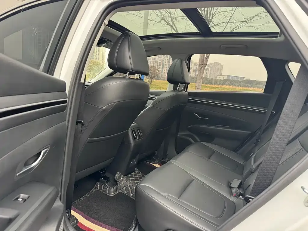 Hyundai Tucson 2024 из CN, фото 10