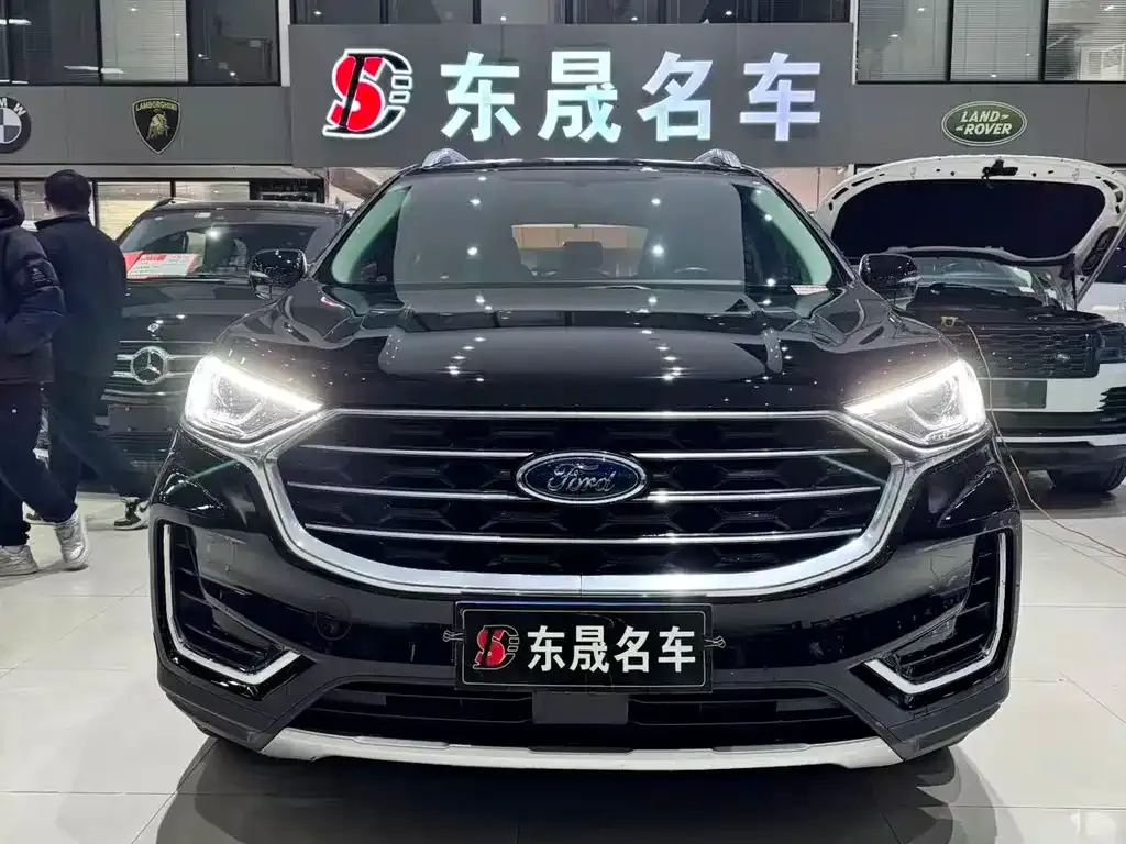 Ford Edge — фото 2