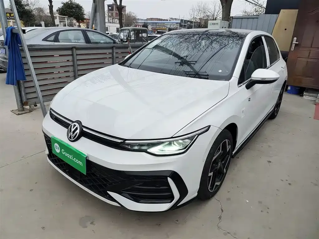 Volkswagen Golf 2026 из CN, фото 1