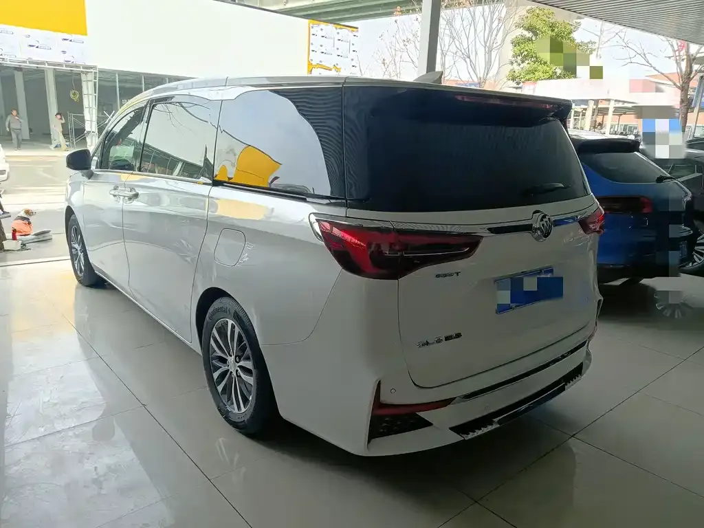 Buick GL8 2022 из CN, фото 4