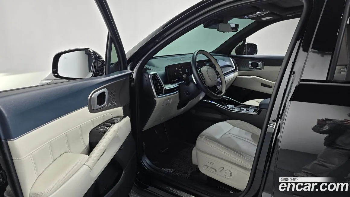Kia Sorento — фото 4