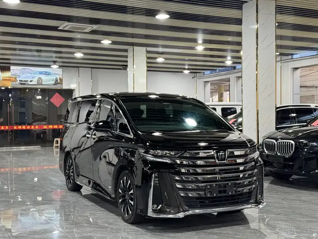 Toyota Vellfire 2024 из CN, фото 6