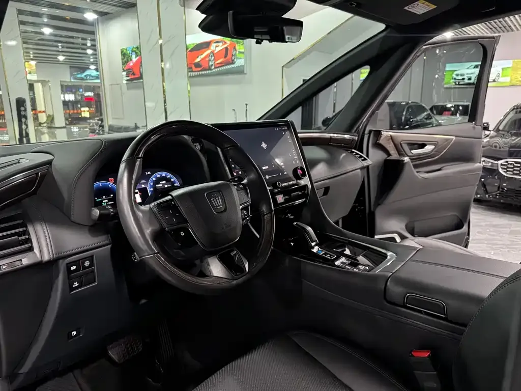 Toyota Vellfire 2024 из CN, фото 3