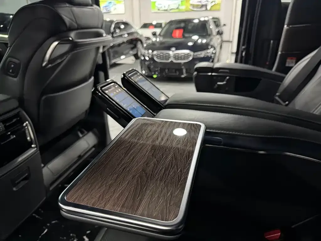Toyota Vellfire 2024 из CN, фото 8