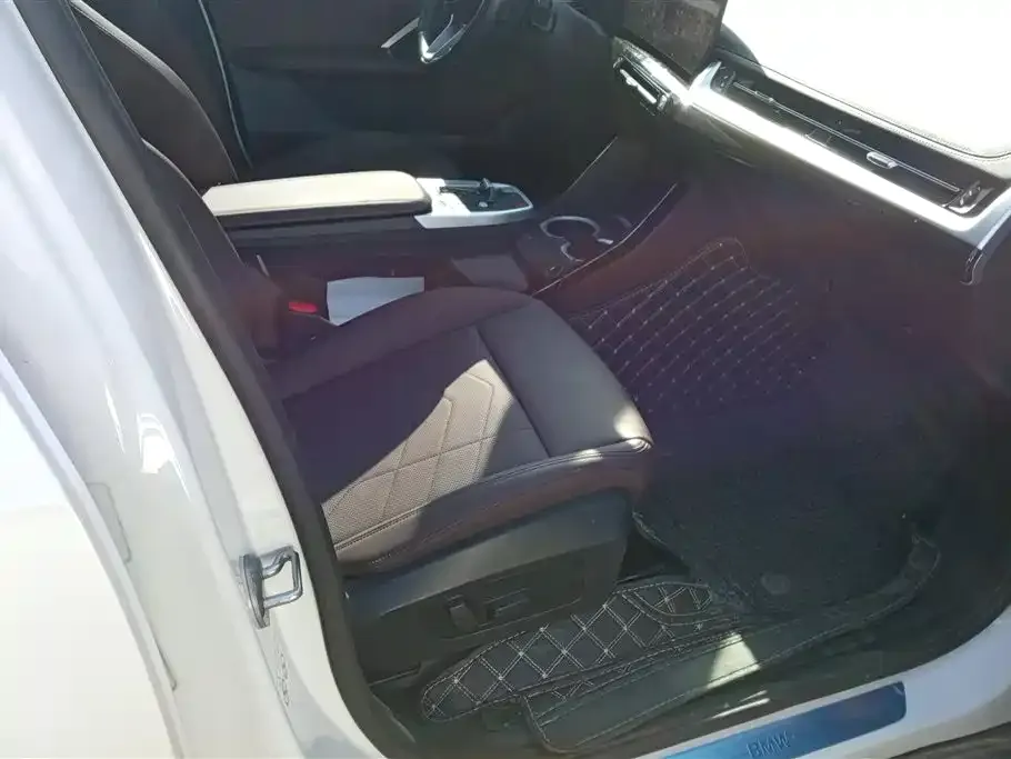 BMW X1 2024 из CN, фото 3