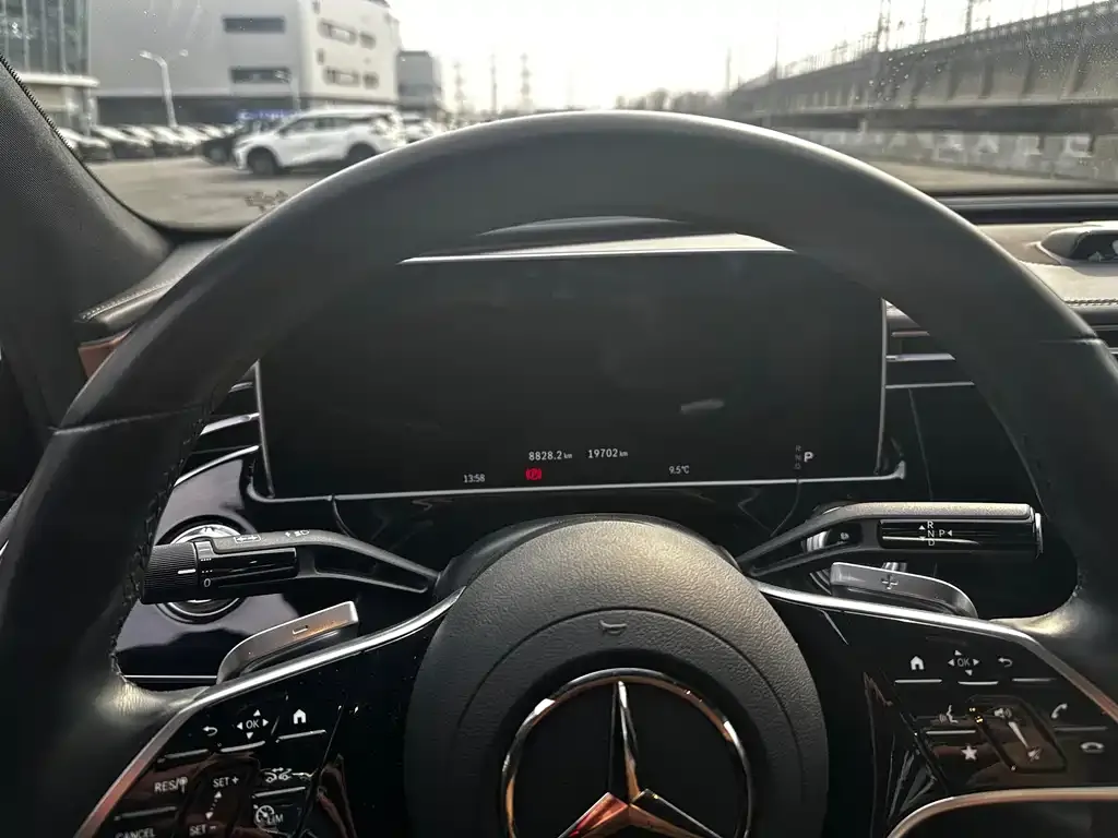 Mercedes-Benz E-Class New Energy 2024 из CN, фото 2