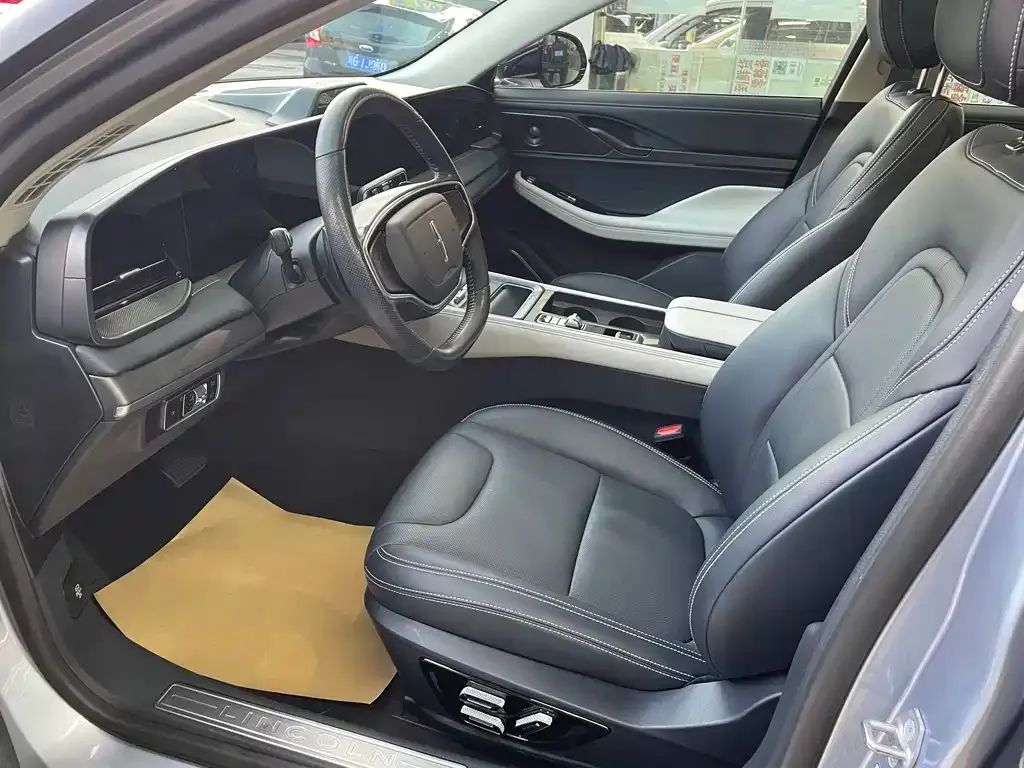 Lincoln Z 2022 из CN, фото 2