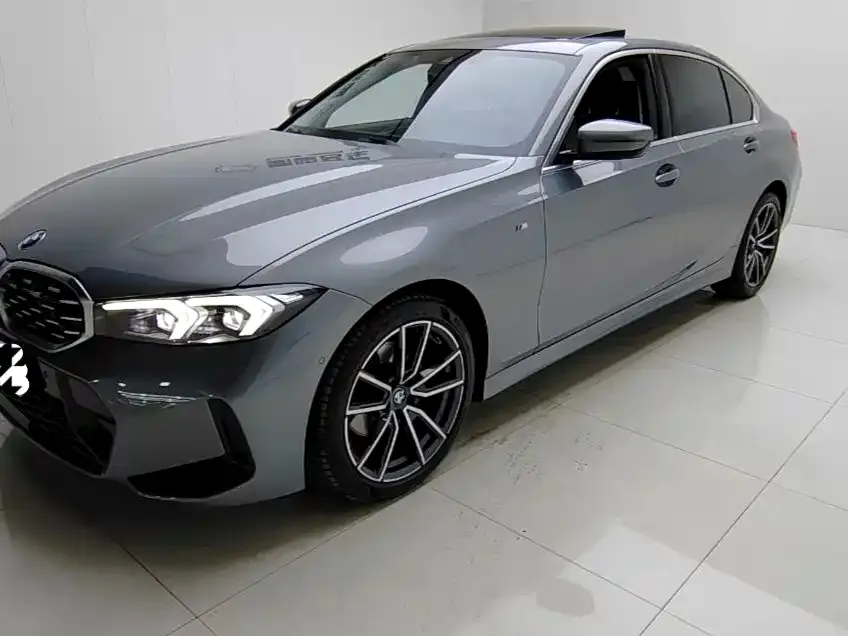 BMW 3 Series 2023 из CN, фото 1