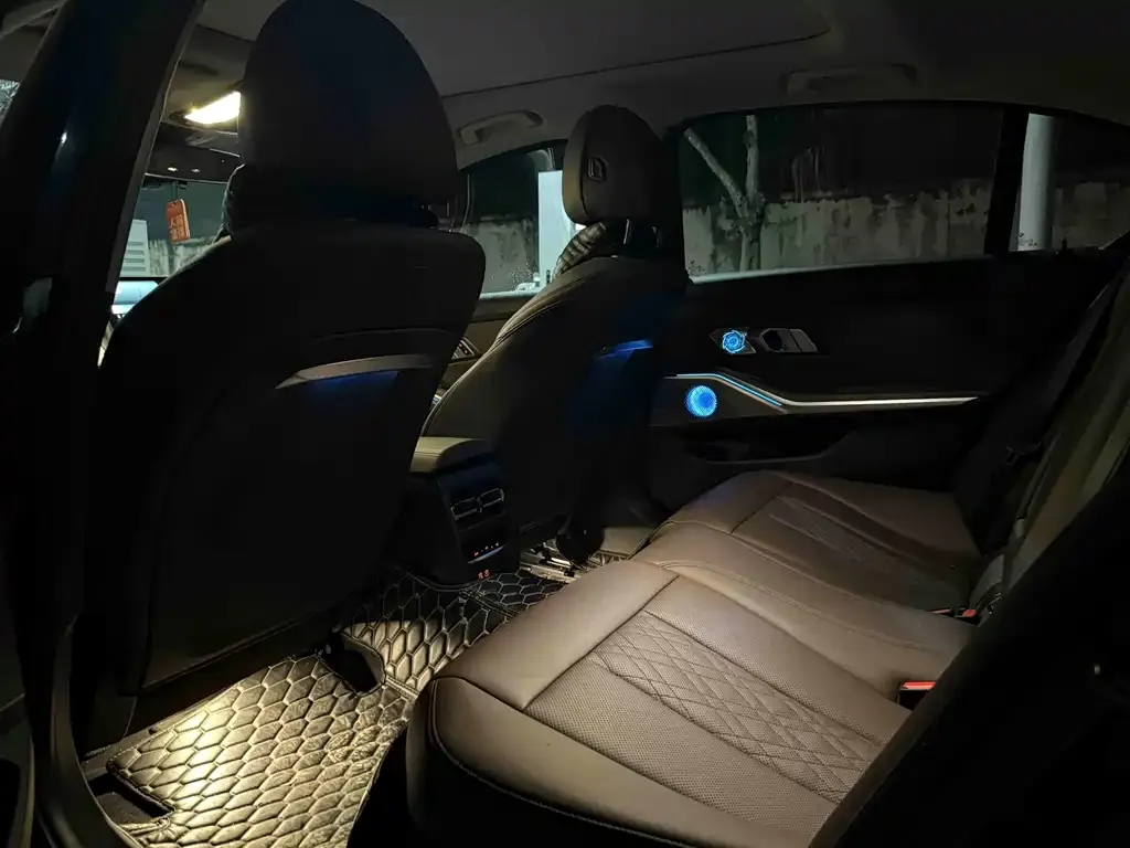 BMW i3 2023 из CN, фото 4