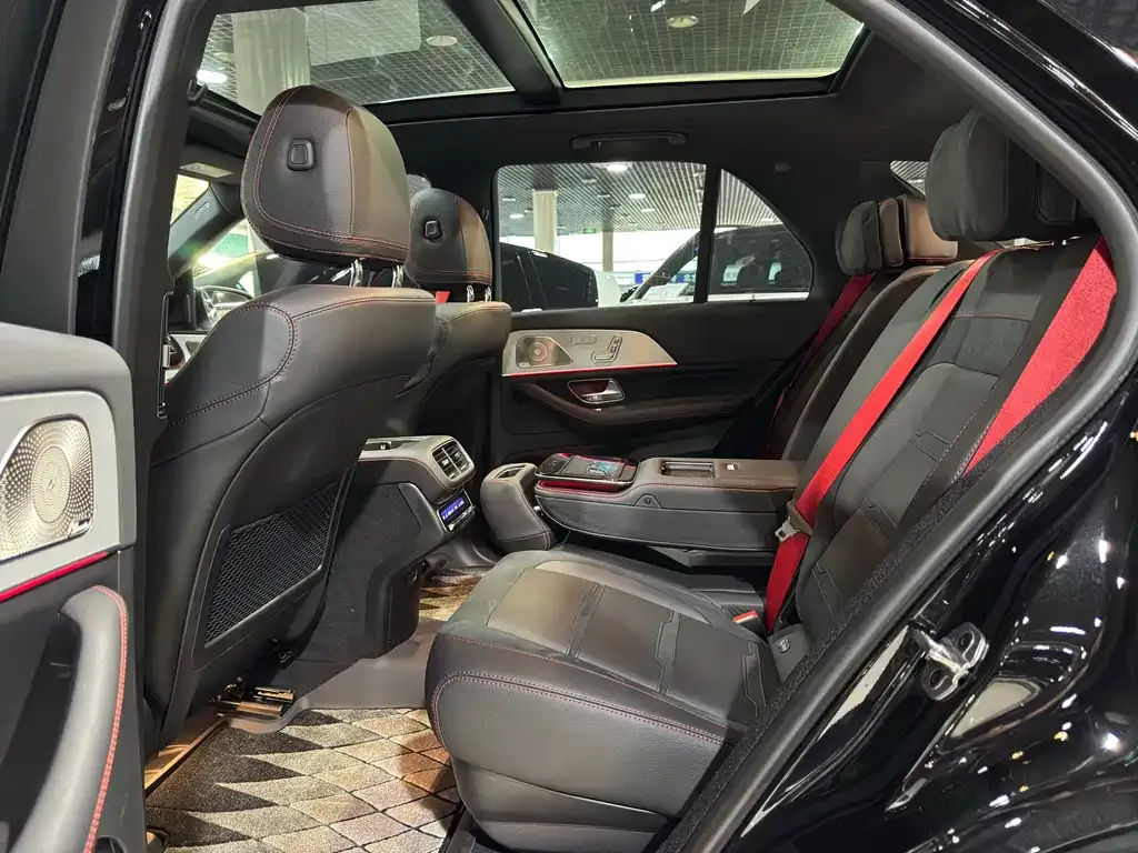 Mercedes-Benz GLE AMG — фото 9