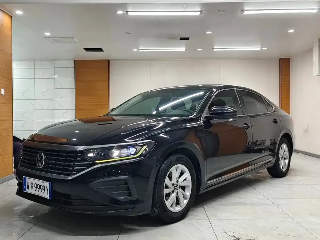 Volkswagen Passat 2021 из CN, фото 1