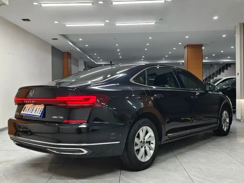 Volkswagen Passat 2021 из CN, фото 3