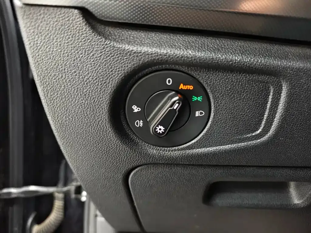 Volkswagen Passat 2021 из CN, фото 7