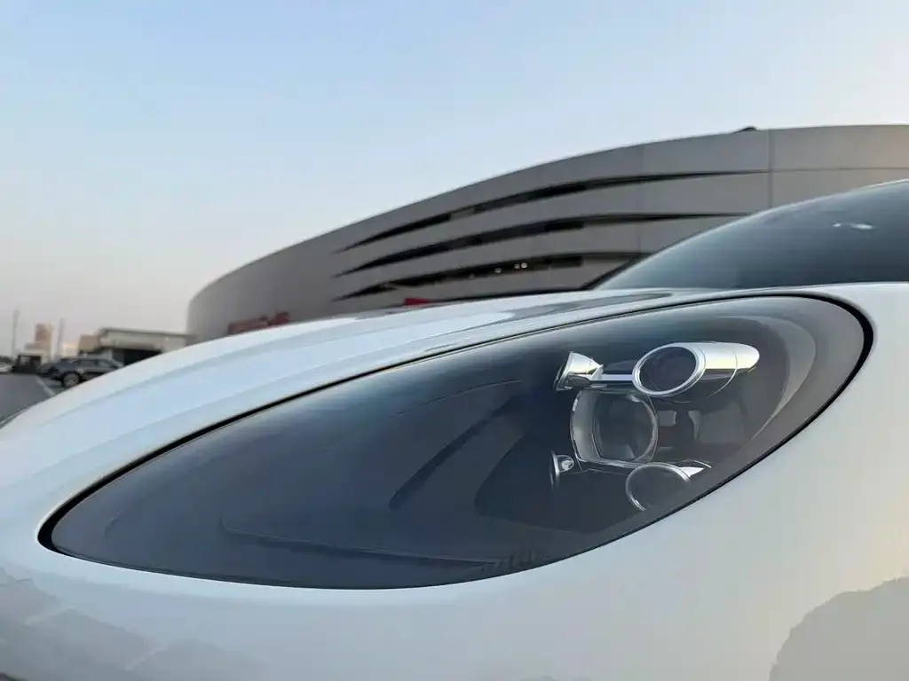 Porsche Macan 2021 из CN, фото 6