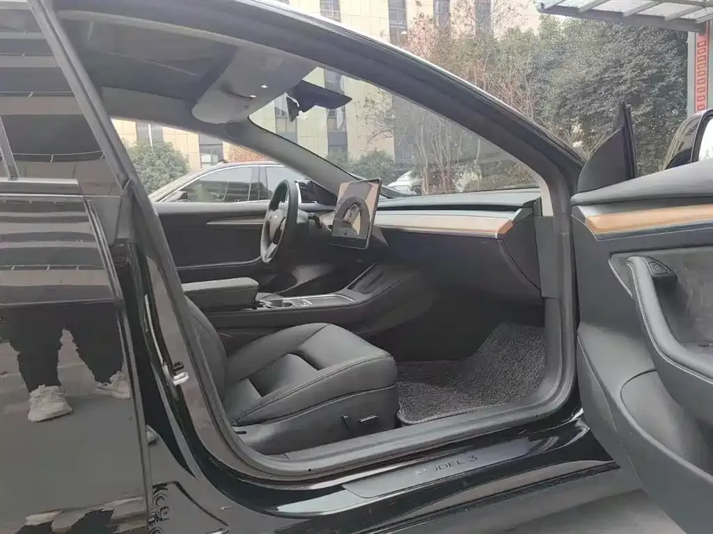 Tesla Model 3 2023 из CN, фото 10
