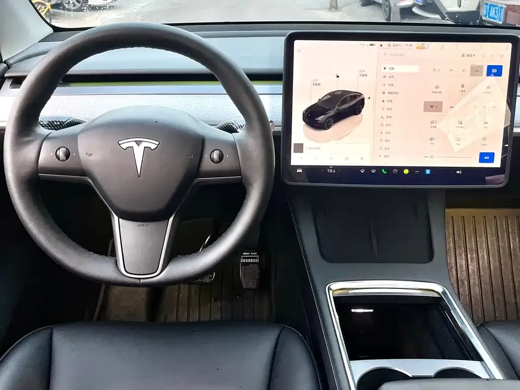 Tesla Model Y 2023 из CN, фото 7