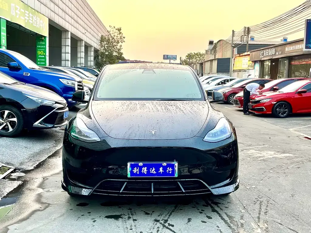 Tesla Model Y 2023 из CN, фото 10
