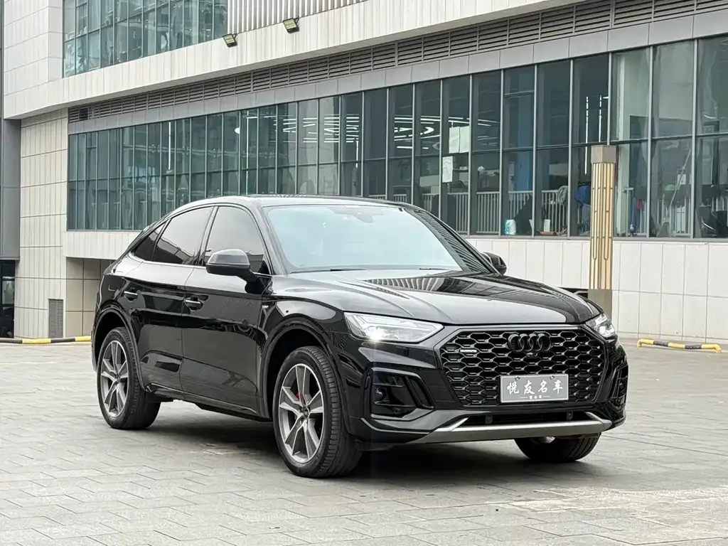 Audi Q5L Sportback 2023 из CN, фото 4