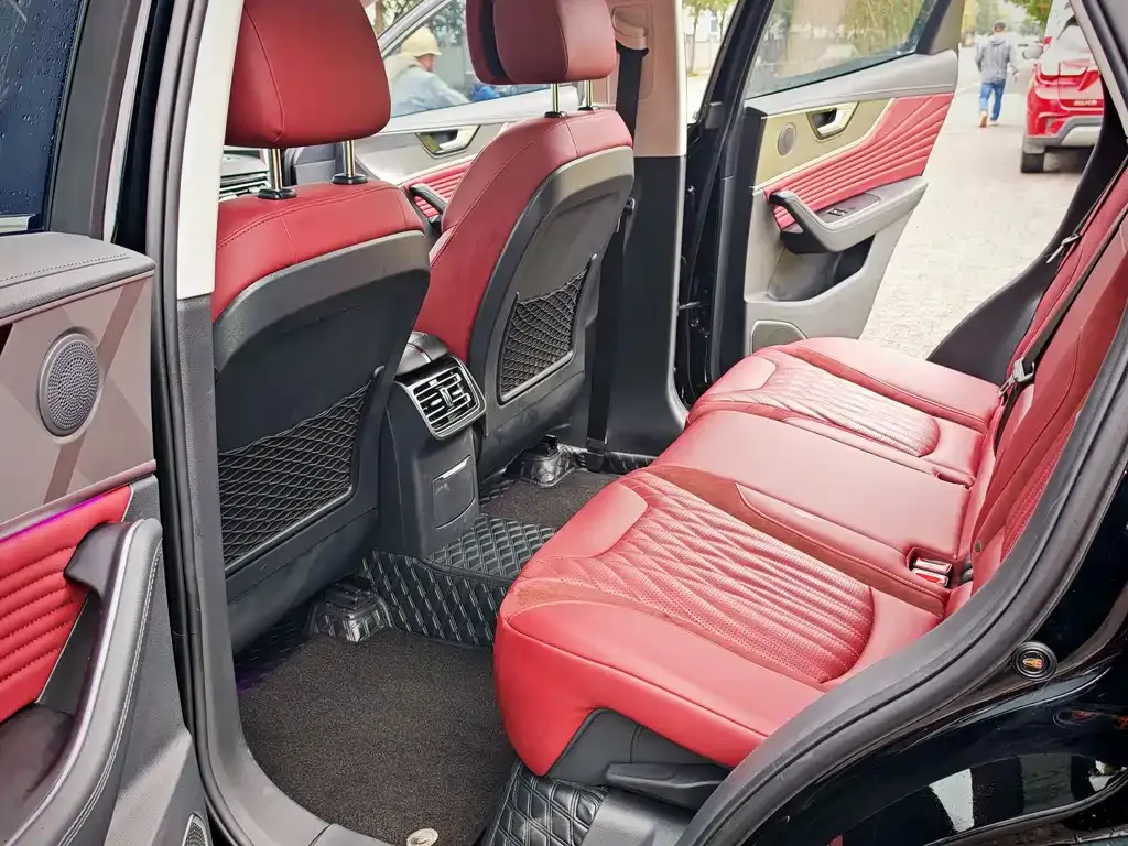 Hongqi HS5 2025 из CN, фото 10