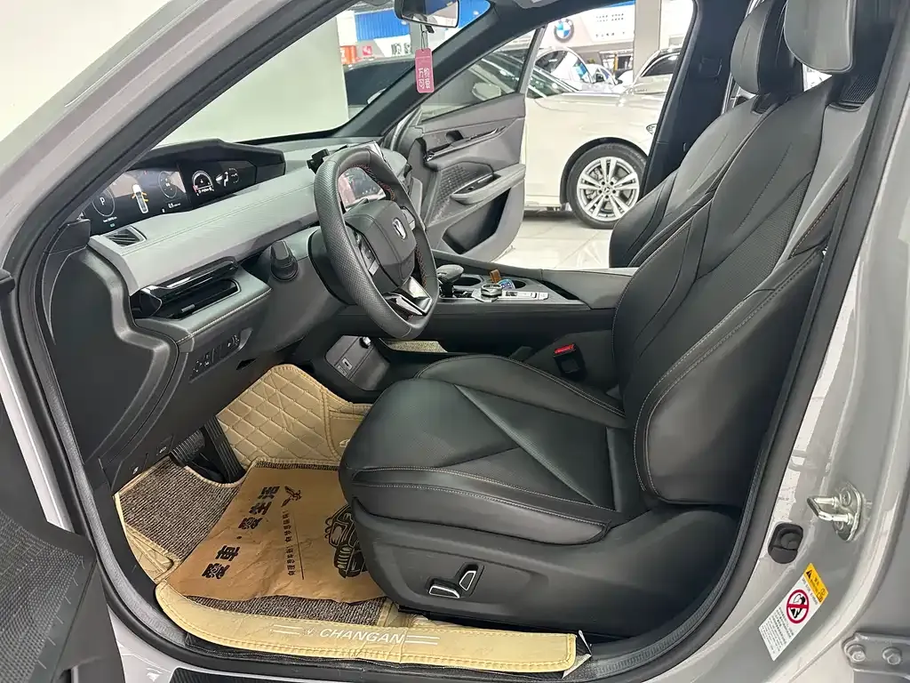 Changan UNI-V 2023 из CN, фото 8