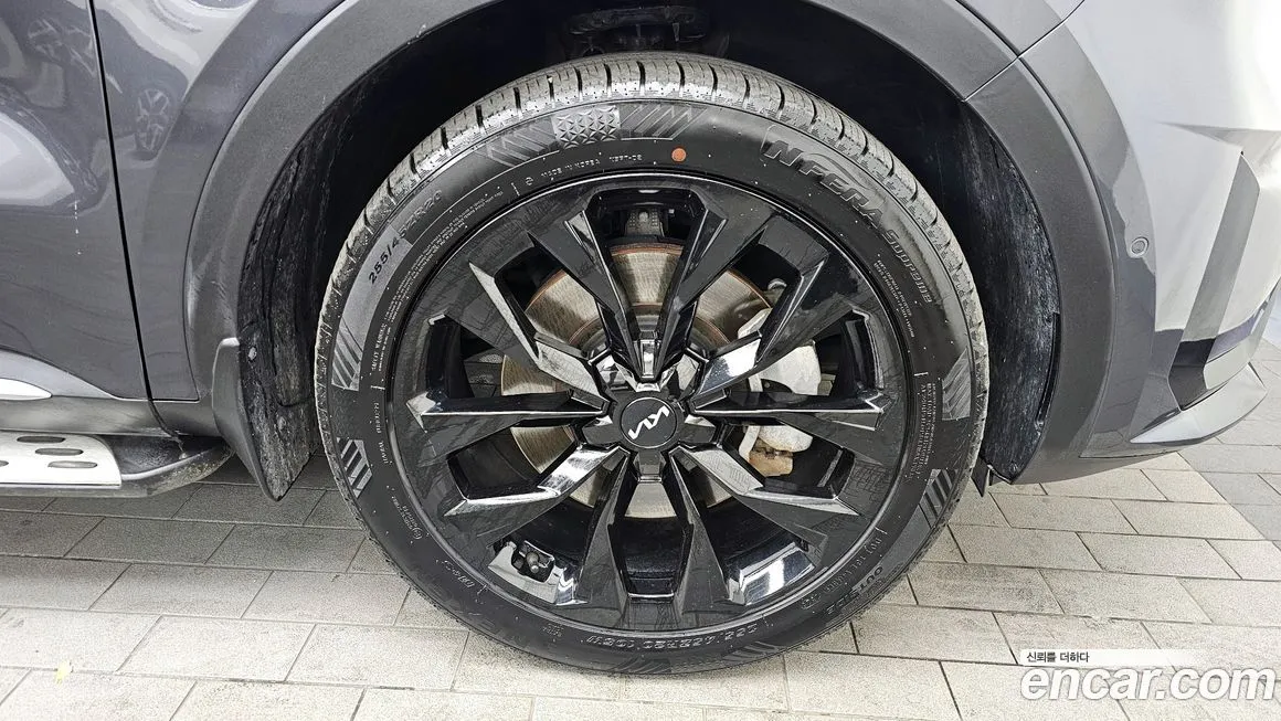 Kia Sorento — фото 6