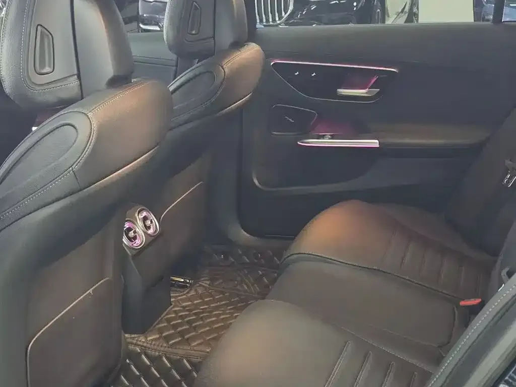 Mercedes-Benz C-Class 2023 из CN, фото 8