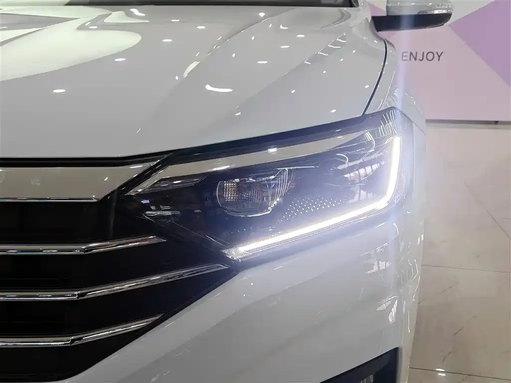 Volkswagen Sagitar 2022 из CN, фото 2