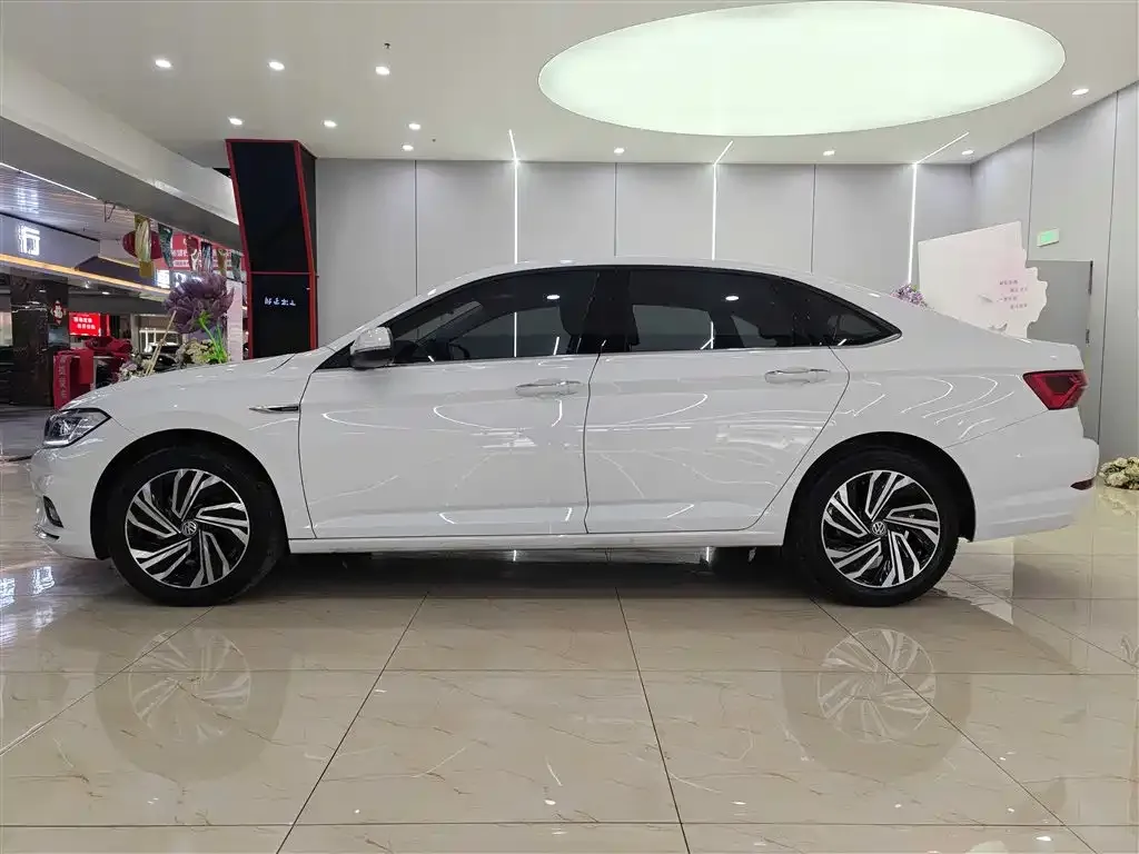 Volkswagen Sagitar 2022 из CN, фото 4